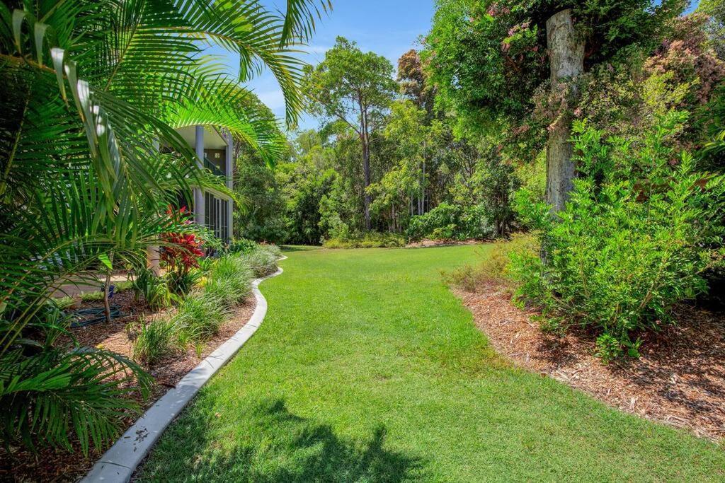 Your Place. Enjoy The Beach Retreat Rainbow Beach Exterior foto